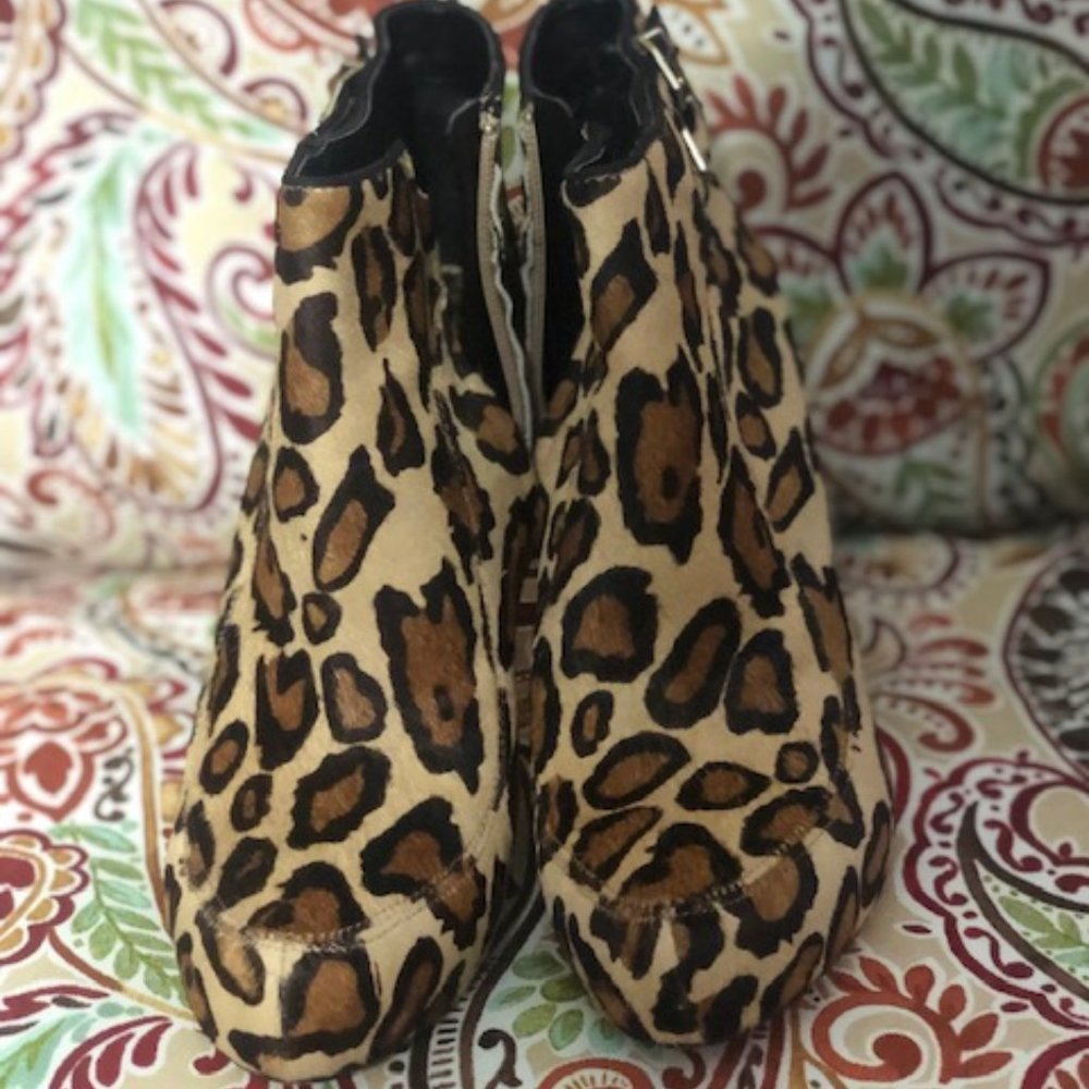 Like New Leopard Sam Edelman Booties
